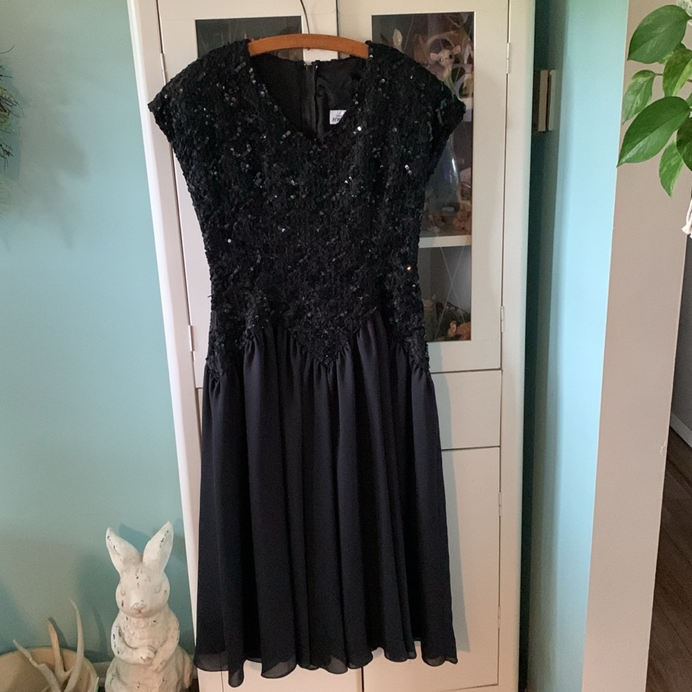 Shuet Young for HW Collections jr sz 11-12 Vintage 80’s Black Sequin Dress
